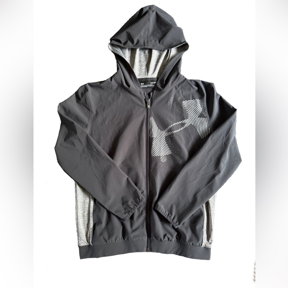 Boys Under Armour Zip Up Jacket